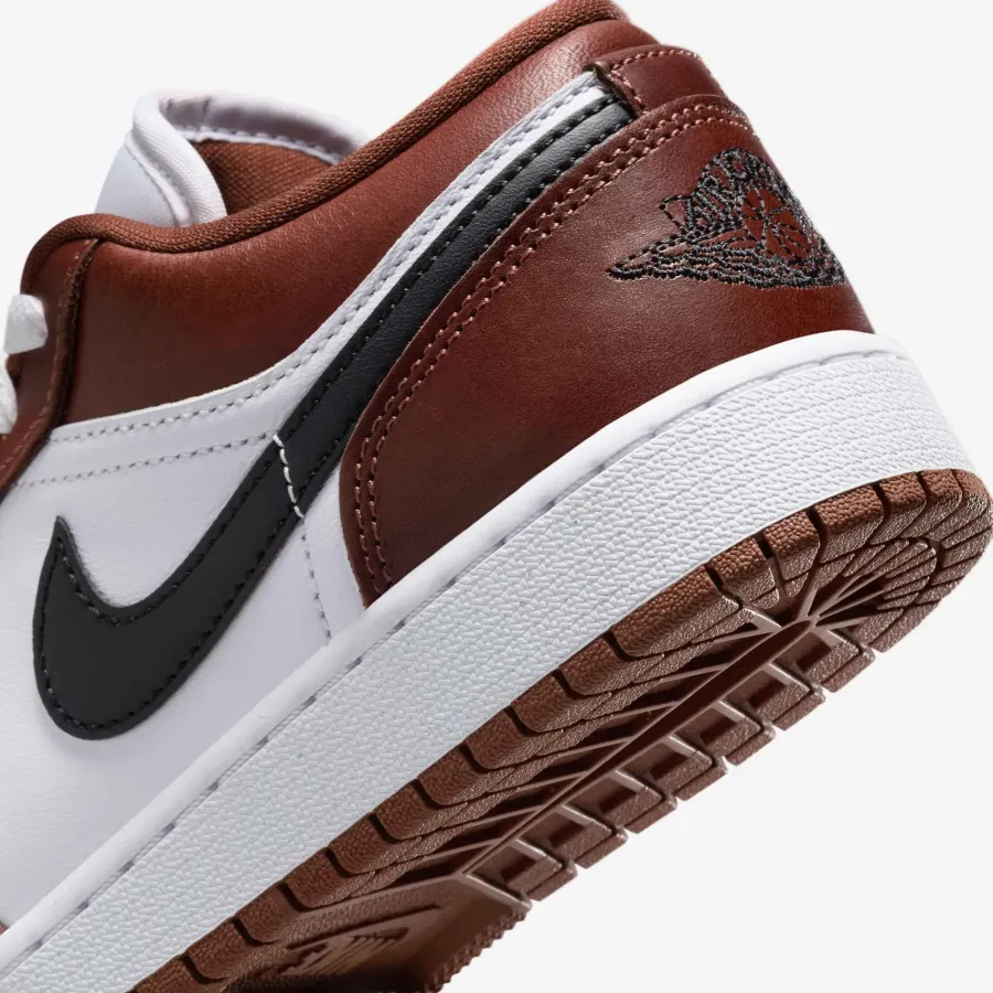 Кросівки Nike Air Jordan 1 Low SE HF3188-102