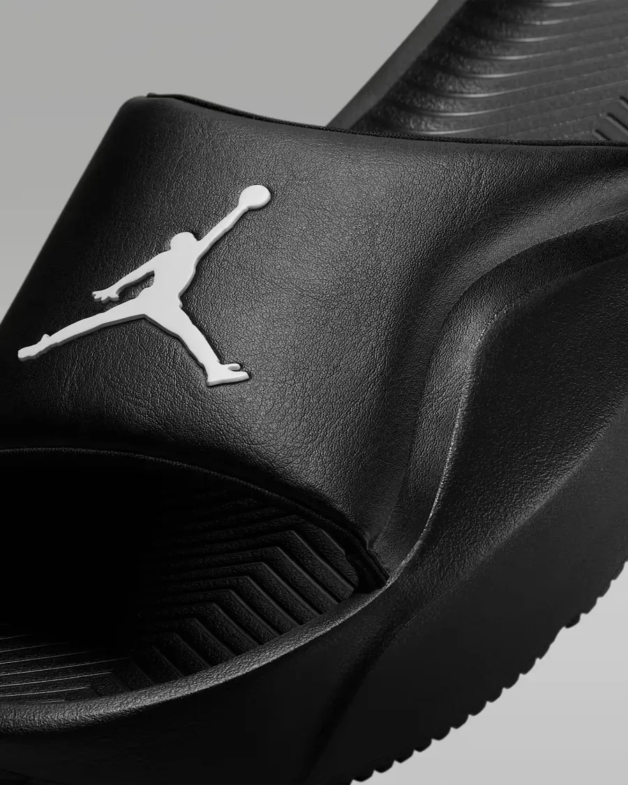 Тапочки Nike Air Jordan Franchise HF3263-001