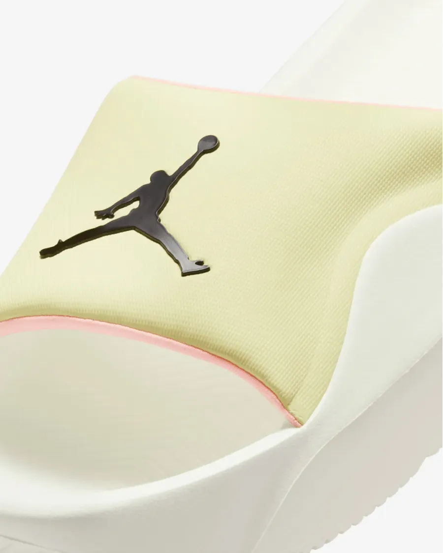 Тапочки Nike Air Jordan Franchise HF3263-300