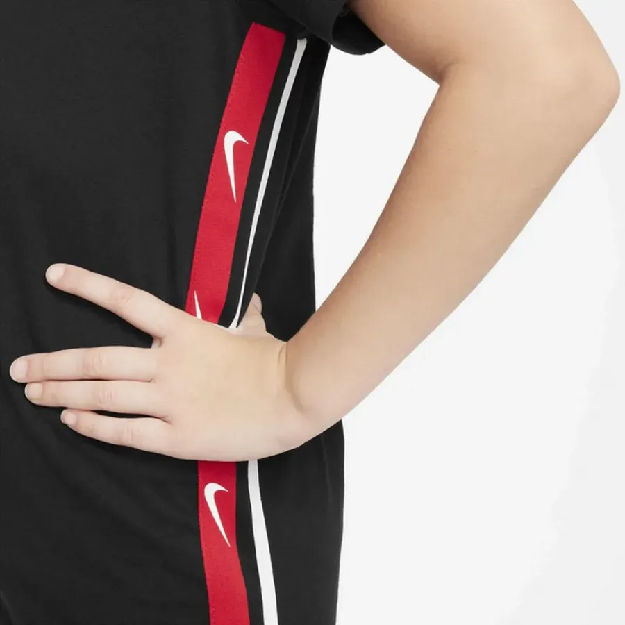 Футболка Nike Sportswear Tee Club+ Poly HF3404-010