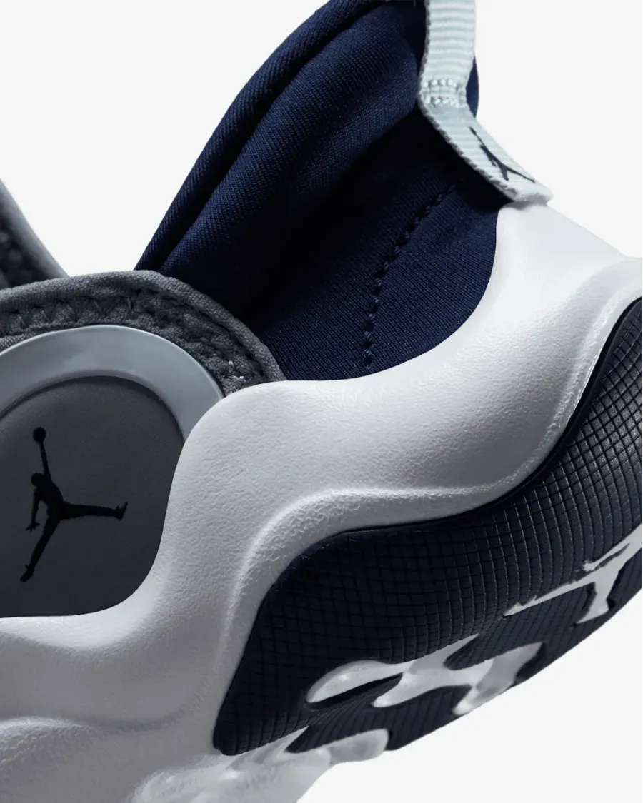 Кросівки Nike Air Jordan 23/7.2 EasyOn HF3415-006