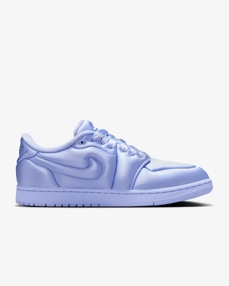Кросівки Nike Air Jordan 1 Mid HF3969-400