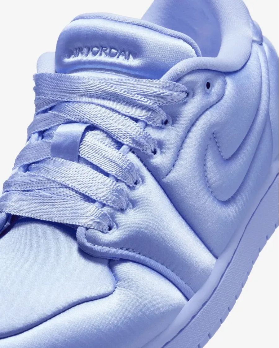 Кросівки Nike Air Jordan 1 Mid HF3969-400