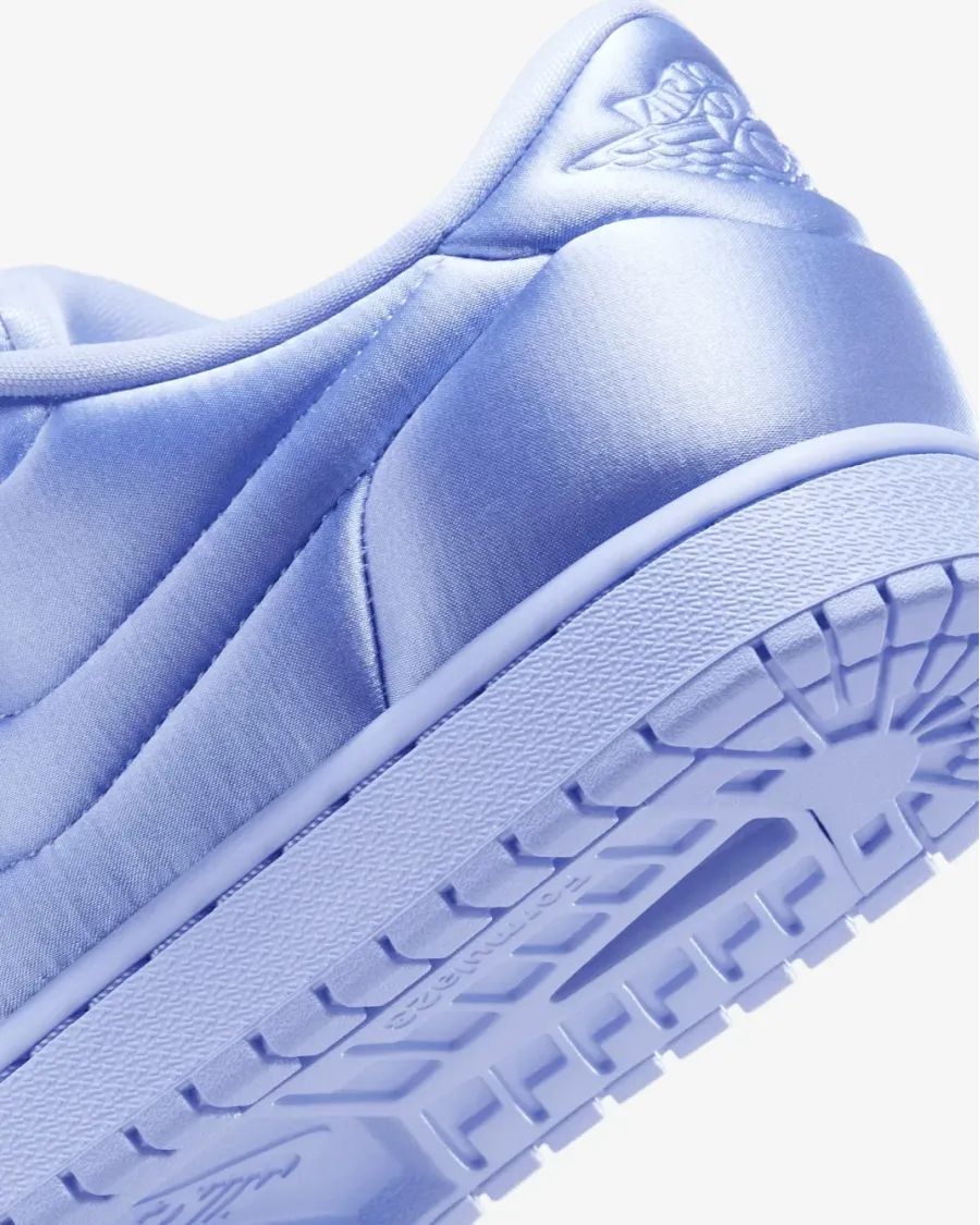 Кросівки Nike Air Jordan 1 Mid HF3969-400