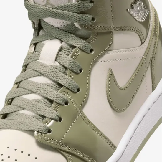 Кросівки Nike Air Jordan 1 Mid SE HF4079-003