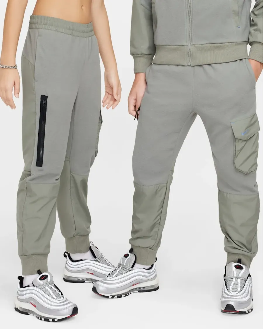 Штани Nike Sportswear City Utility EasyOn Therma-FIT HF4211-053