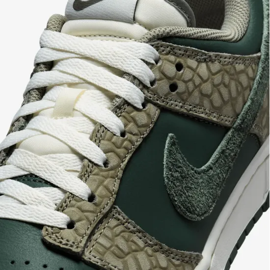 Кросівки Nike Dunk Low Retro Premium HF4878-053