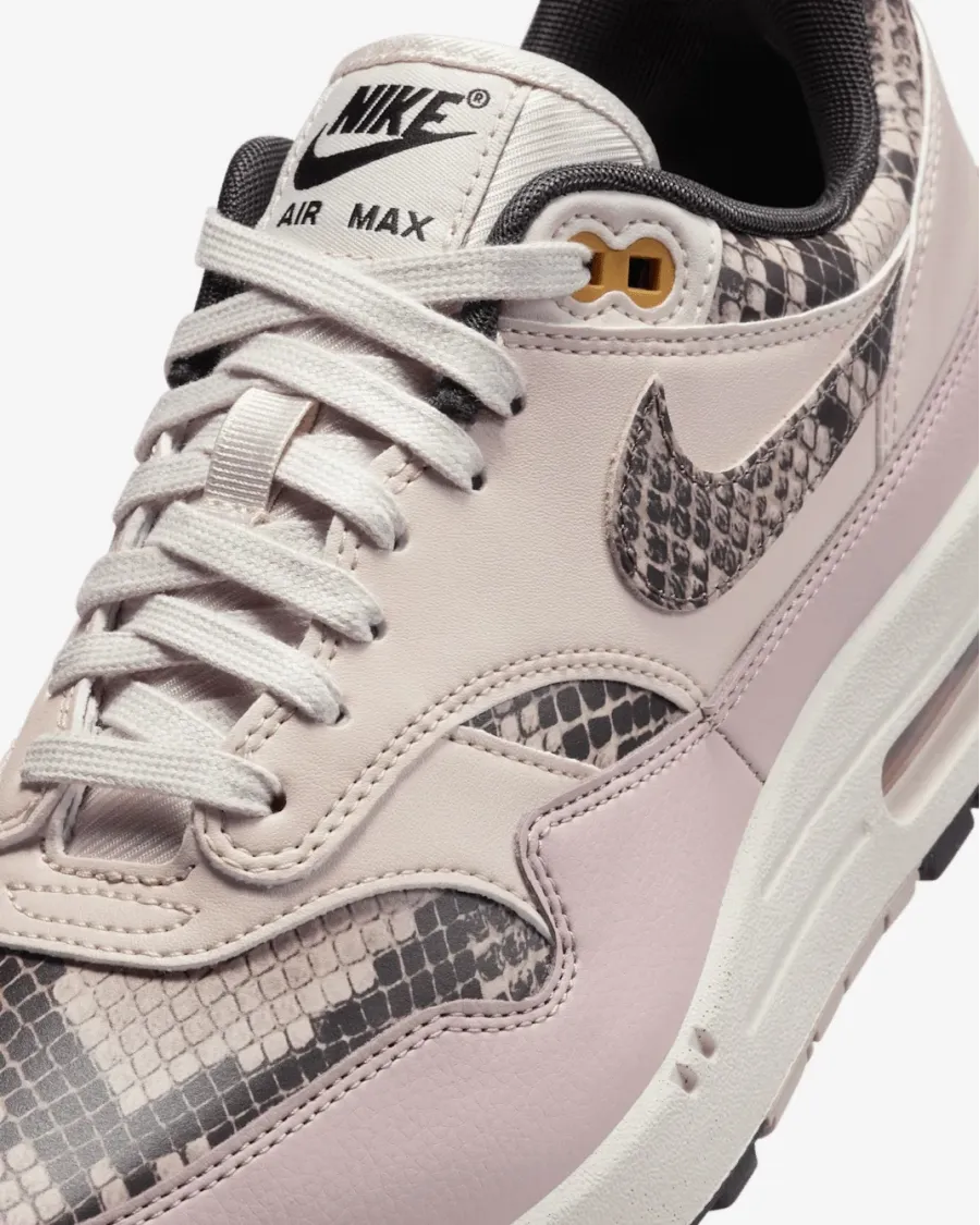 Кросівки Nike Air Max 1 87 HF5338-100