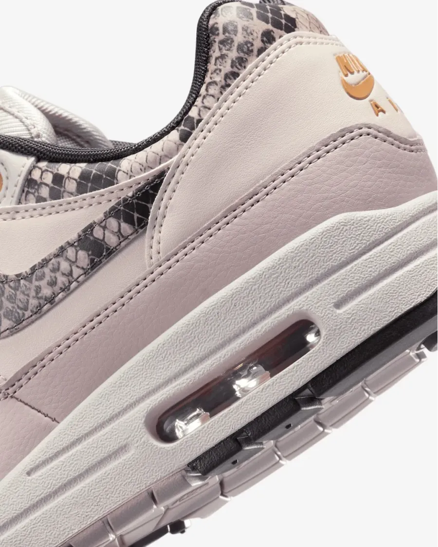 Кросівки Nike Air Max 1 87 HF5338-100