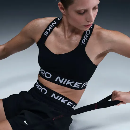 Топ Nike Pro Light-Support Padded Sports HF5372-010