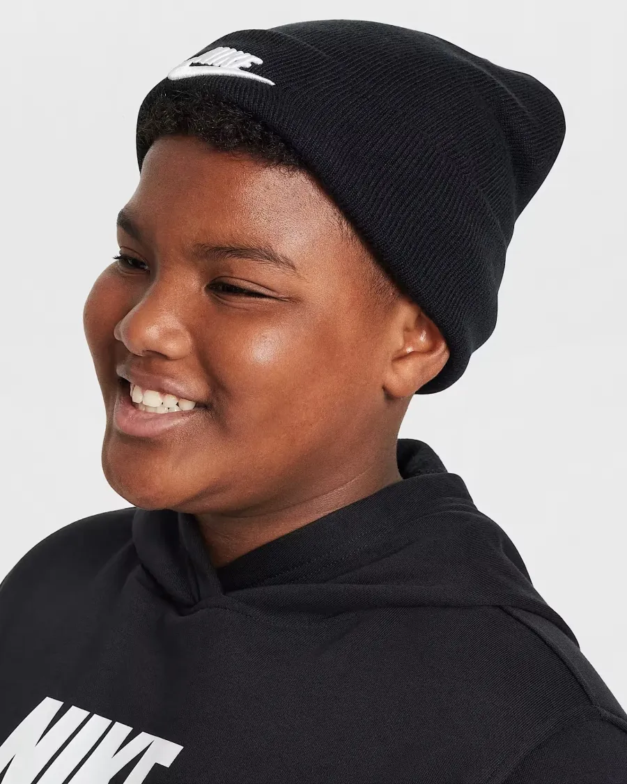 Шапка Nike Peak Beanie HF5498-010