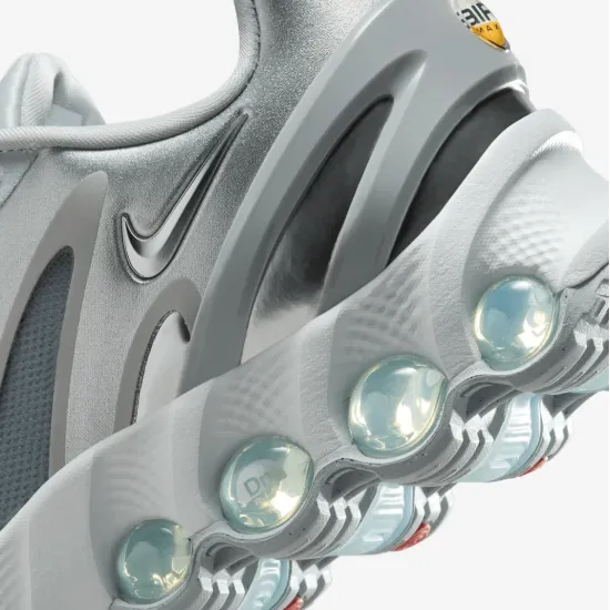 Кросівки Nike Air Max Dn8 HF5509-001
