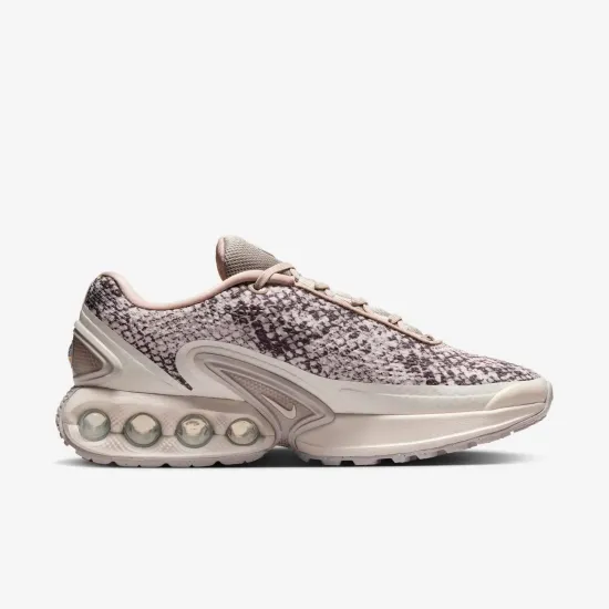 Кросівки Nike Air Max Dn Premium HF5512-200