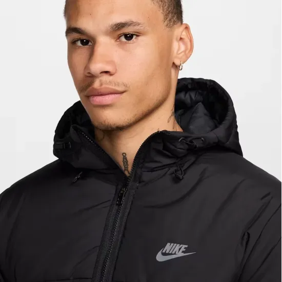 Куртка Nike Sportswear Synthetic-Fill HF6825-010