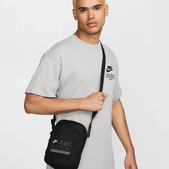 Сумка Nike Air Max Heritage Cross-Body Bag HF6967-010