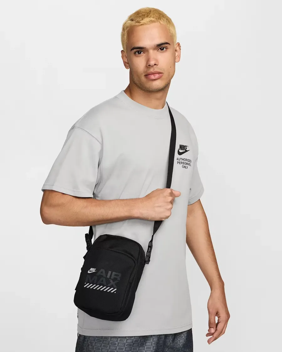 Сумка Nike Air Max Heritage Cross-Body Bag HF6967-010