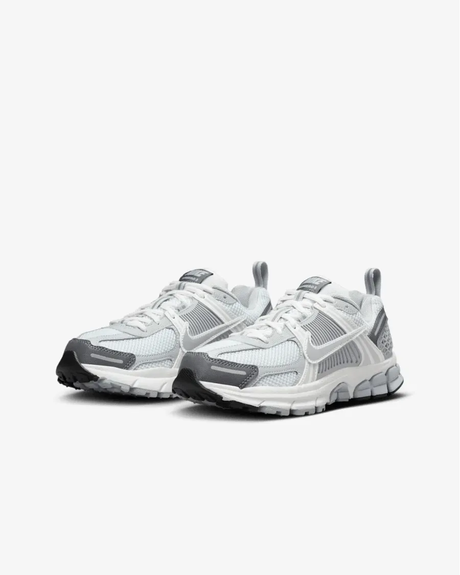 Кросівки Nike Zoom Vomero 5 HF6998-002