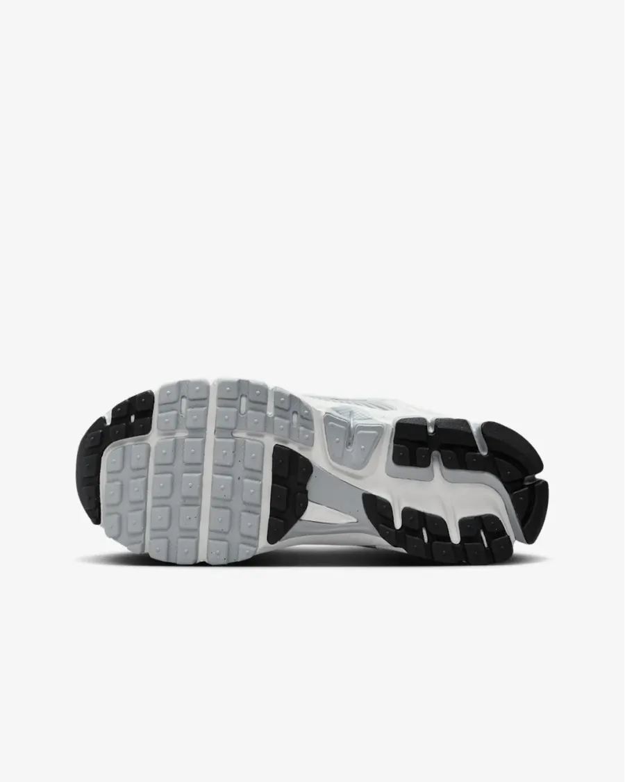 Кросівки Nike Zoom Vomero 5 HF6998-002