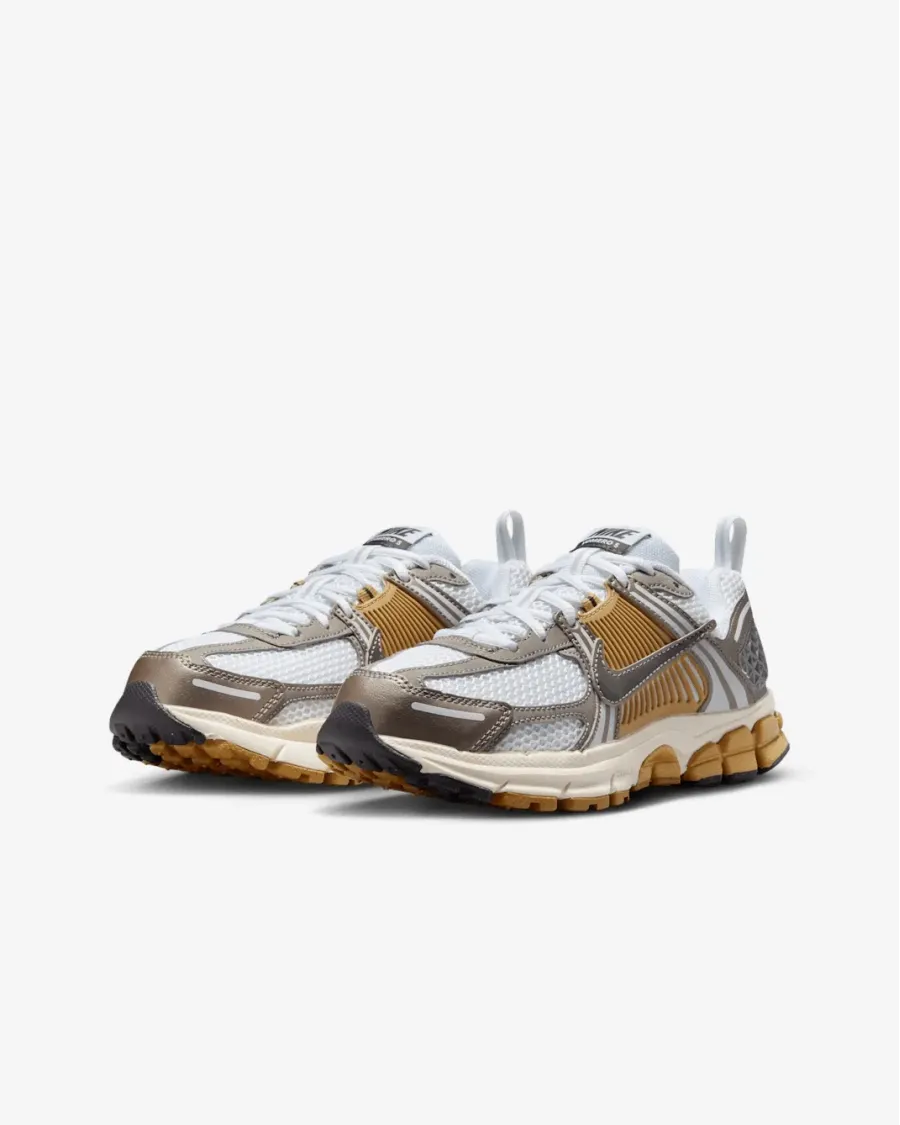 Кросівки Nike Zoom Vomero 5 HF6998-004