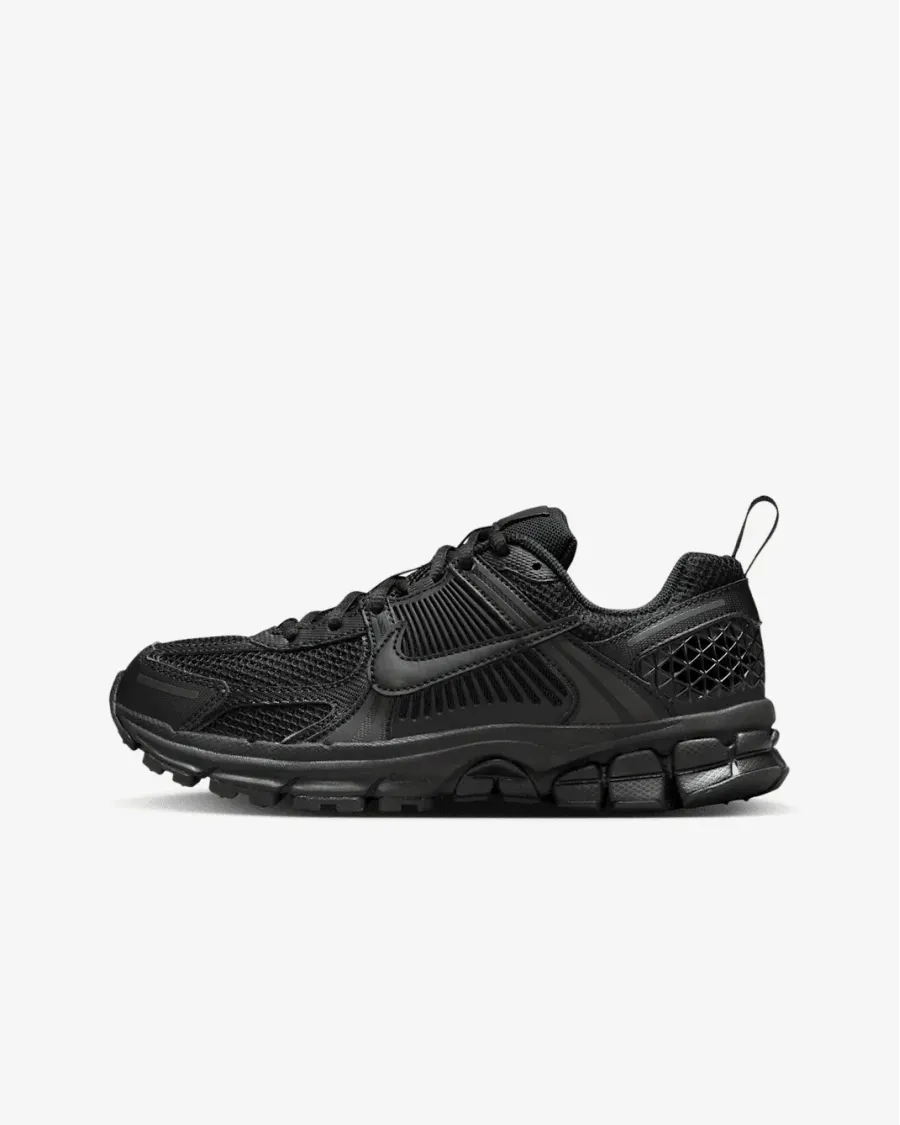 Кросівки Nike Zoom Vomero 5 HF6998-007