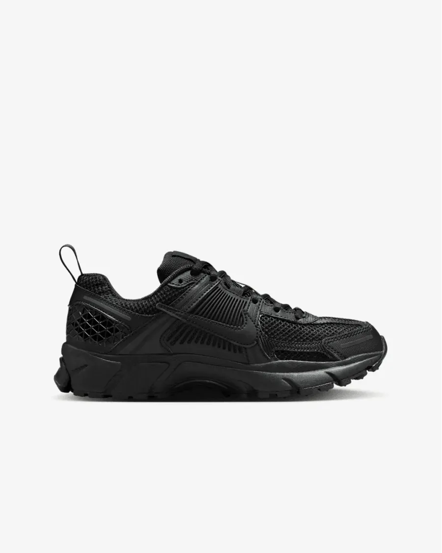 Кросівки Nike Zoom Vomero 5 HF6998-007