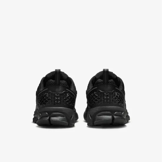 Кросівки Nike Zoom Vomero 5 HF6998-007