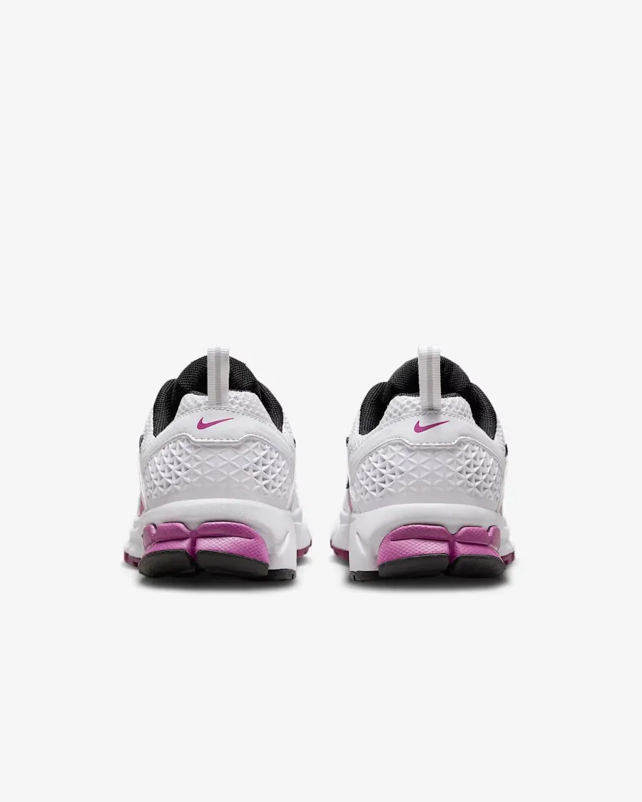 Кросівки Nike Zoom Vomero 5 HF6998-102