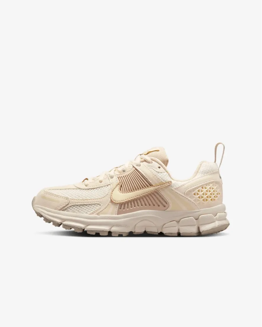 Кросівки Nike Zoom Vomero 5 HF6998-106