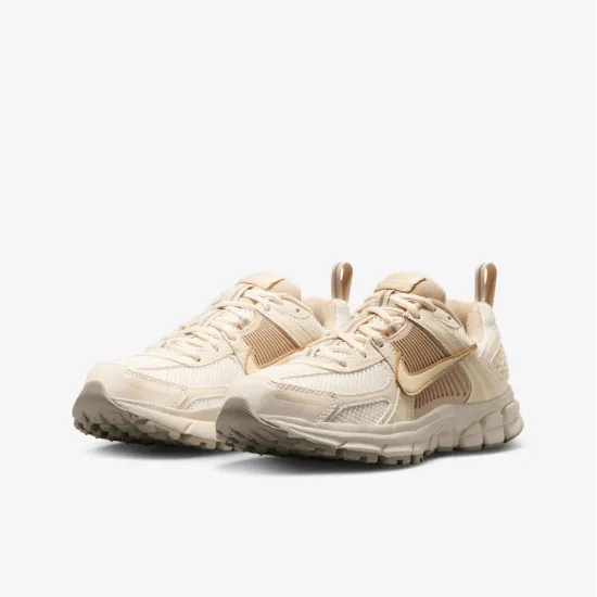 Кросівки Nike Zoom Vomero 5 HF6998-106