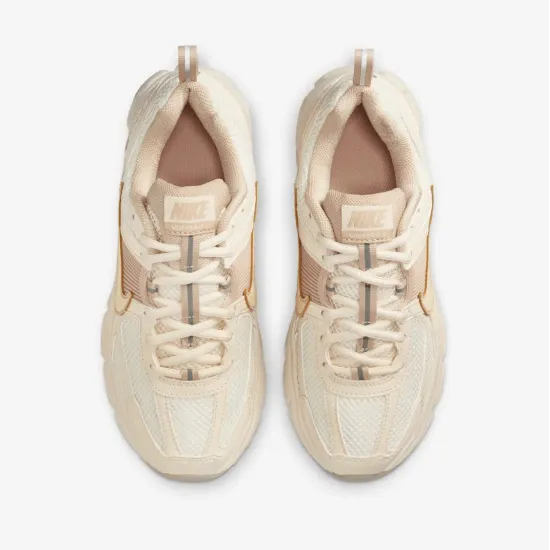 Кросівки Nike Zoom Vomero 5 HF6998-106
