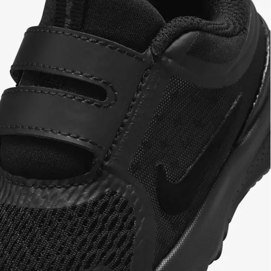 Кросівки Nike Star Runner 5 HF7006-001