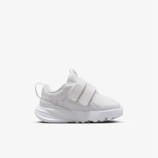 Кросівки Nike Star Runner 5 HF7006-101