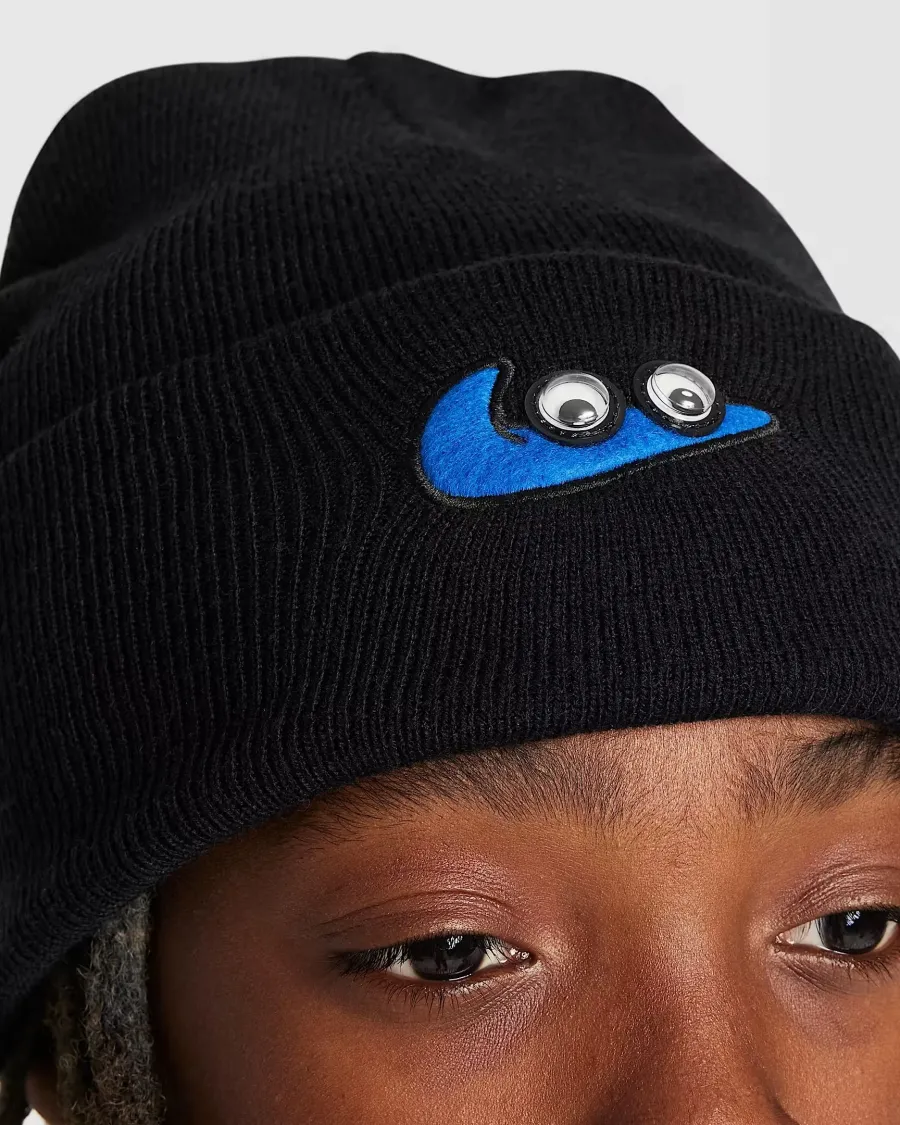 Шапка Nike Peak Beanie HF7181-010