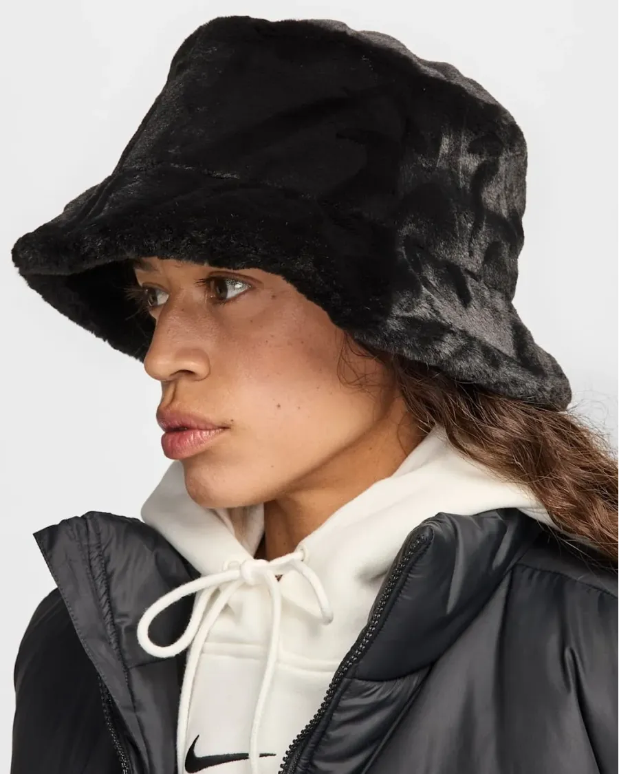 Панама Nike Apex Faux Fur Bucket HF7194-010