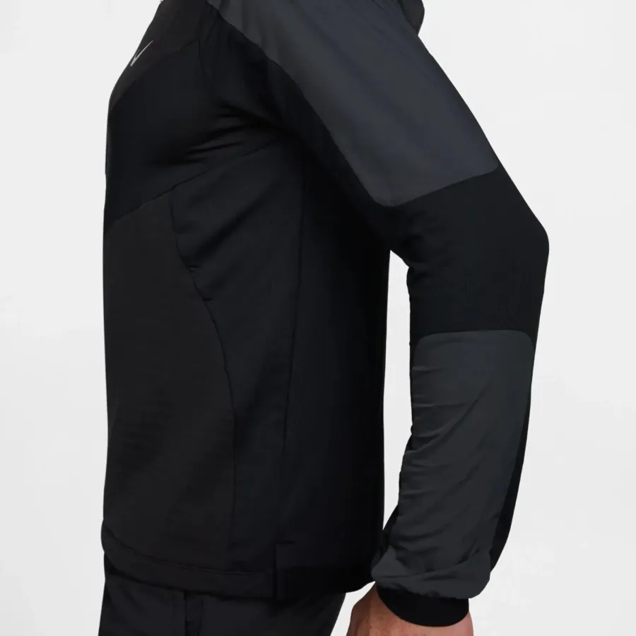Кофта Nike Element Top Long-Sleeve Weather-Resistant HF7452-010