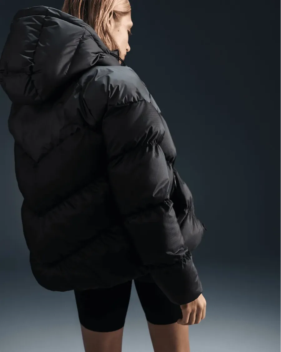 Куртка Nike Sportswear Windpuffer Storm-FIT Loose HF7865-010