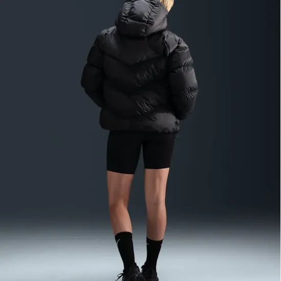 Куртка Nike Sportswear Windpuffer Storm-FIT Loose HF7865-010