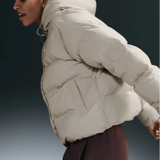 Куртка Nike Sportswear Metro Puffer Therma-FIT Loose Hooded HF7898-104