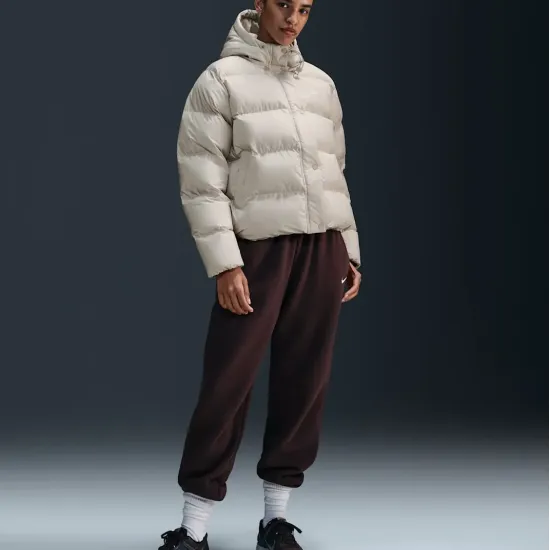 Куртка Nike Sportswear Metro Puffer Therma-FIT Loose Hooded HF7898-104