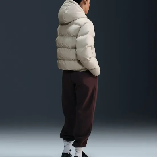 Куртка Nike Sportswear Metro Puffer Therma-FIT Loose Hooded HF7898-104
