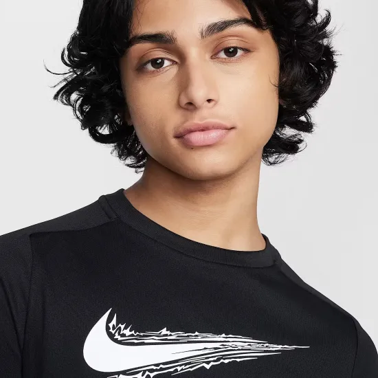 Футболка Nike Dri-FIT Multi HF8100-010