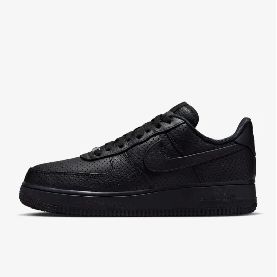 Кросівки Nike Air Force 1 Low SP Perforated HF8189-001