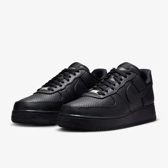 Кросівки Nike Air Force 1 Low SP Perforated HF8189-001