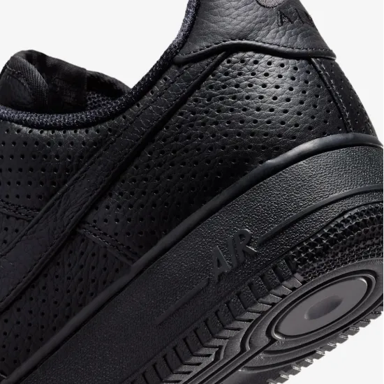 Кросівки Nike Air Force 1 Low SP Perforated HF8189-001