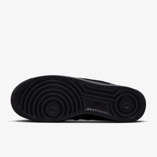 Кросівки Nike Air Force 1 Low SP Perforated HF8189-001