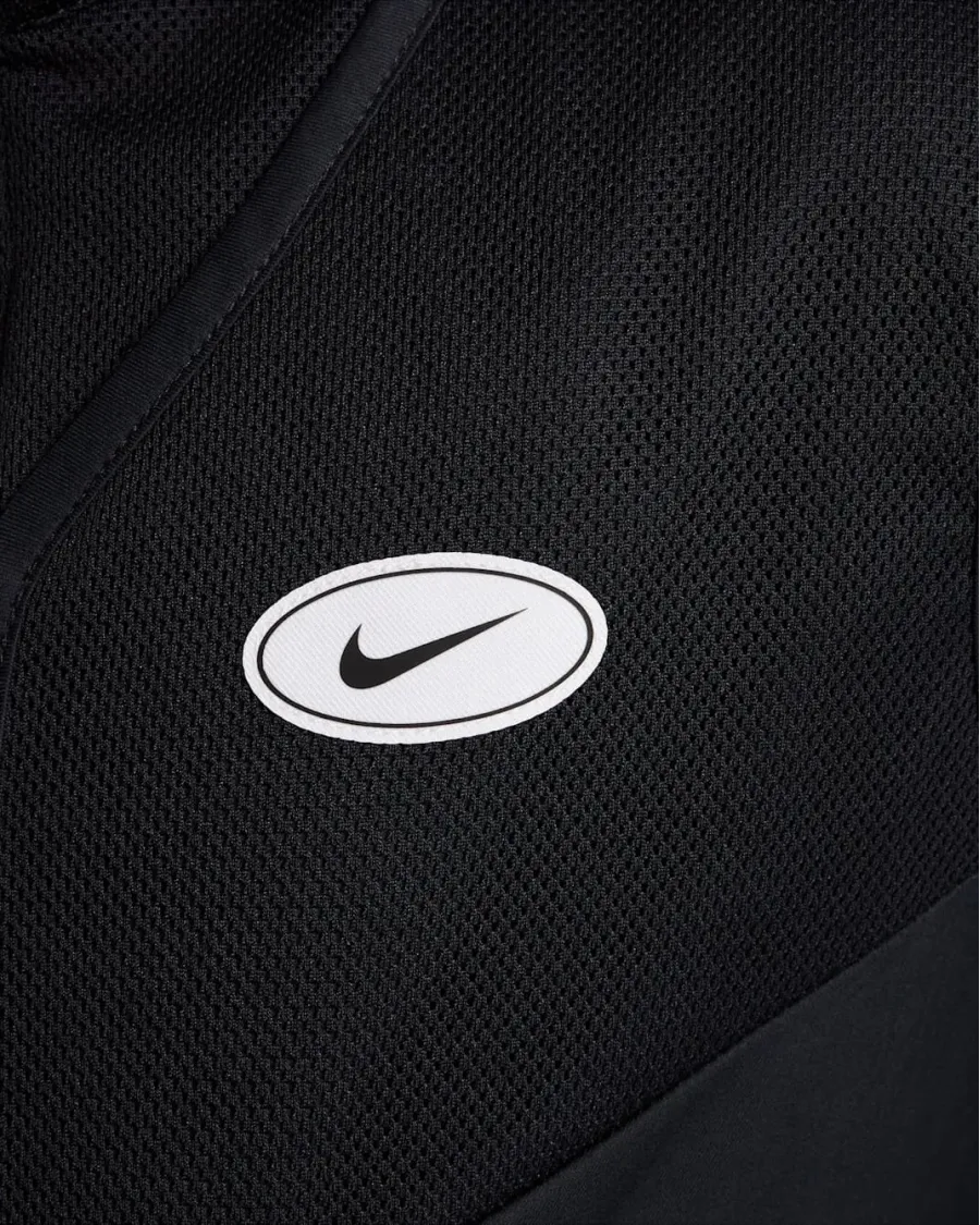 Куртка Nike Sportswear HF8205-010