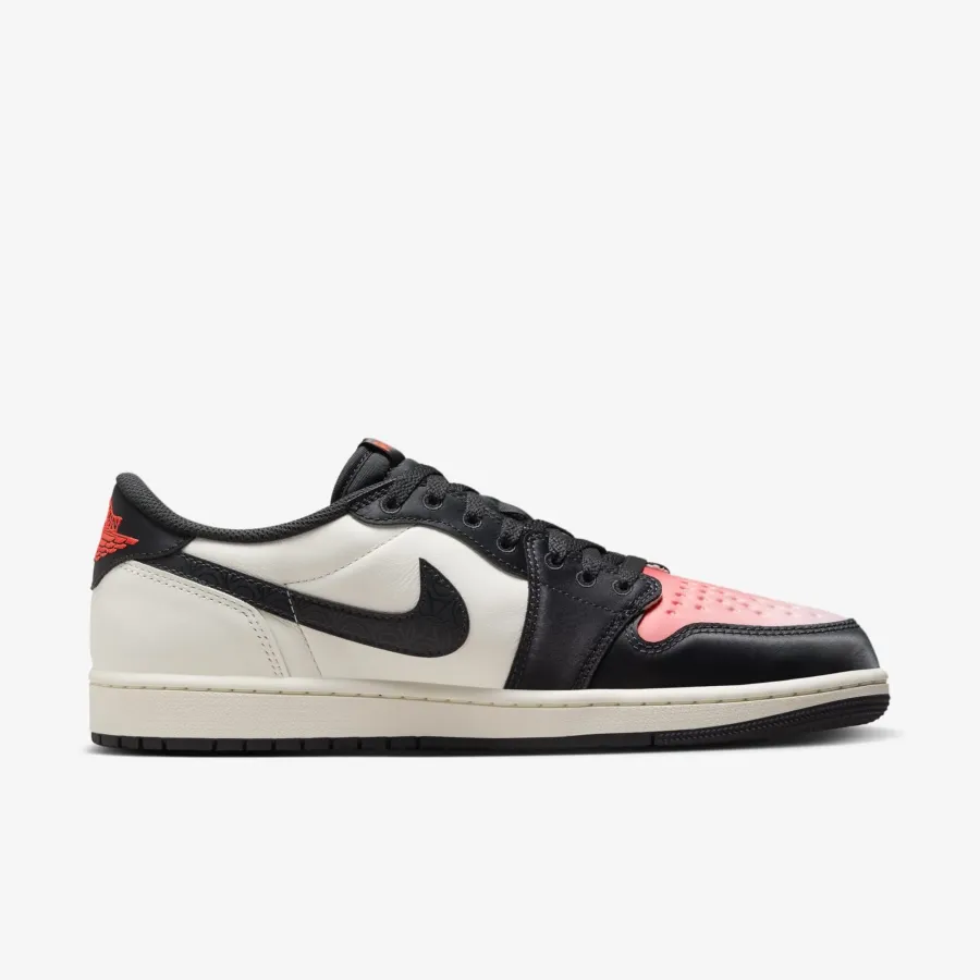 Кросівки Nike Air Jordan 1 Low Paris Saint-Germain HF8828-100