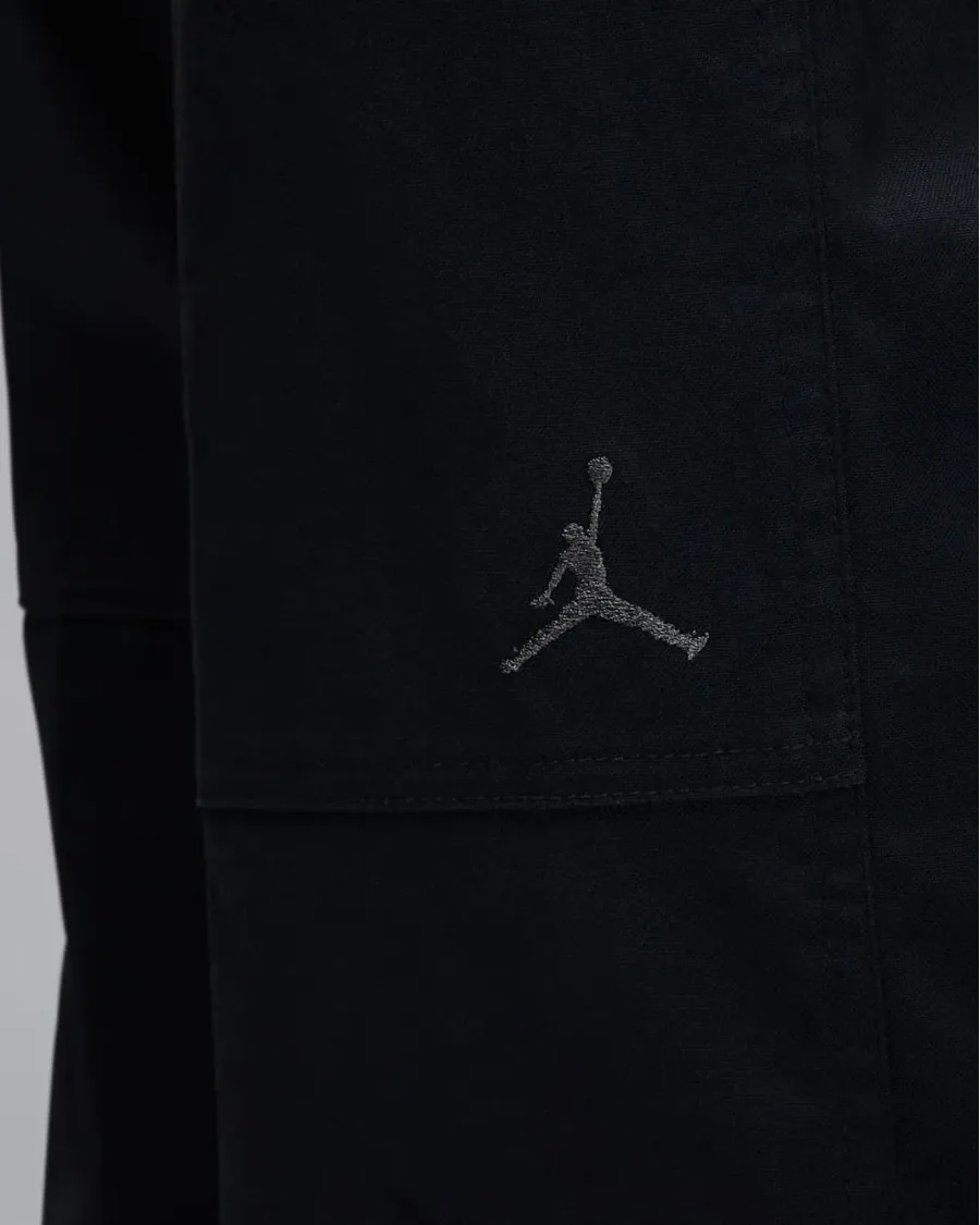 Штани Nike Air Jordan Essentials Woven HF9329-068