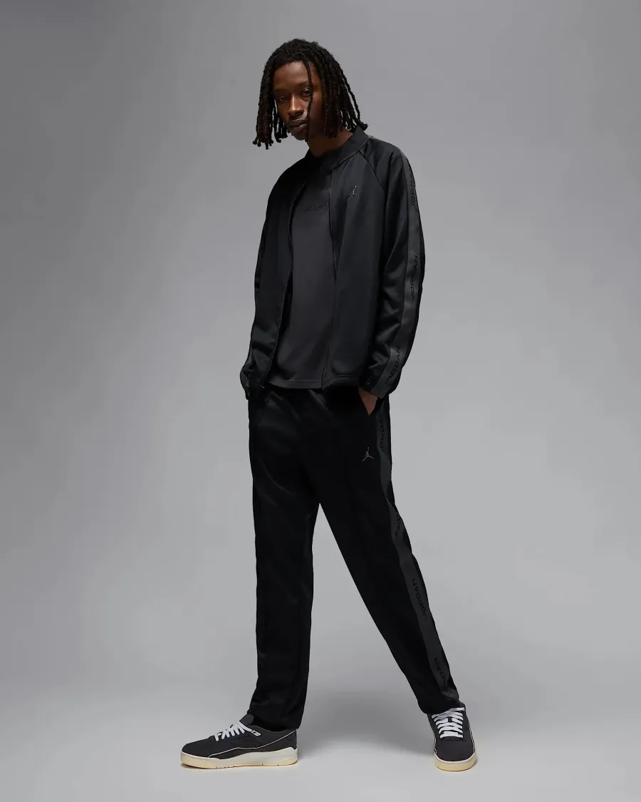 Кофта Nike Air Jordan Essentials Track Suit HF9339-010