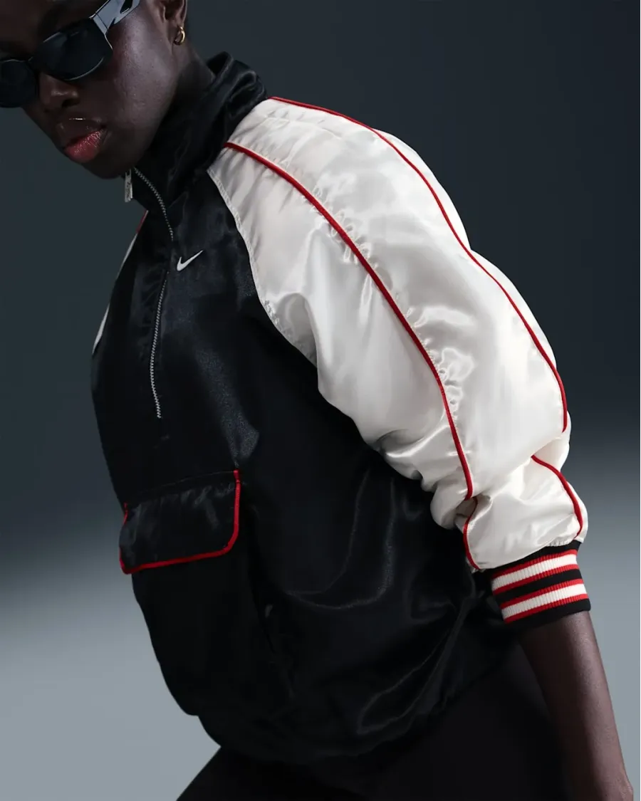 Бомбер Nike Sportswear Oversized HF9435-010